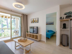 Apartment Domaine du Préconil-5 by Interhome